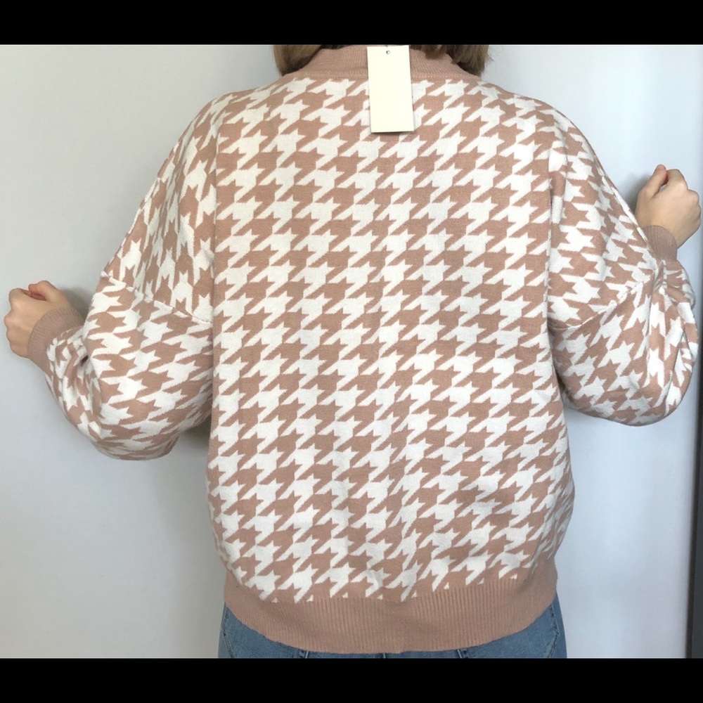 Simplee Apparel Sweater - Picture 5 of 6